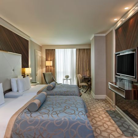 فندق اسطنبولفي  فندق إليت وورلد بيزنيس المظهر الخارجي الصورة